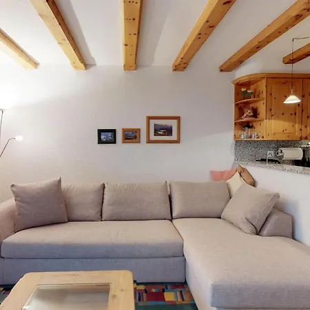 Champagna Apartment